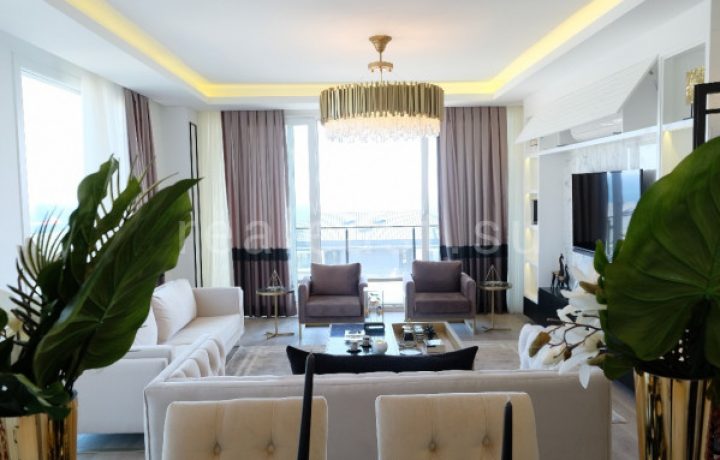 Двухэтажная квартира у моря: ваш личный рай в Стамбуле