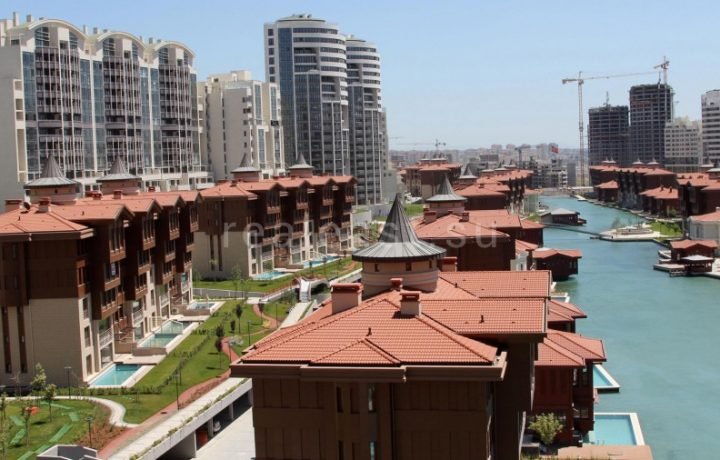 Живите в роскоши: недвижимость в Турции в эксклюзивном комплексе у водоёма