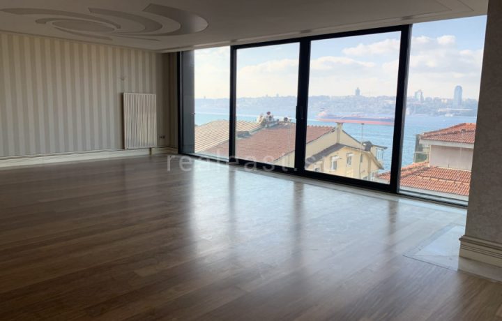 Недвижимость в Турции: дуплекс-резиденция у Босфора с панорамным видом