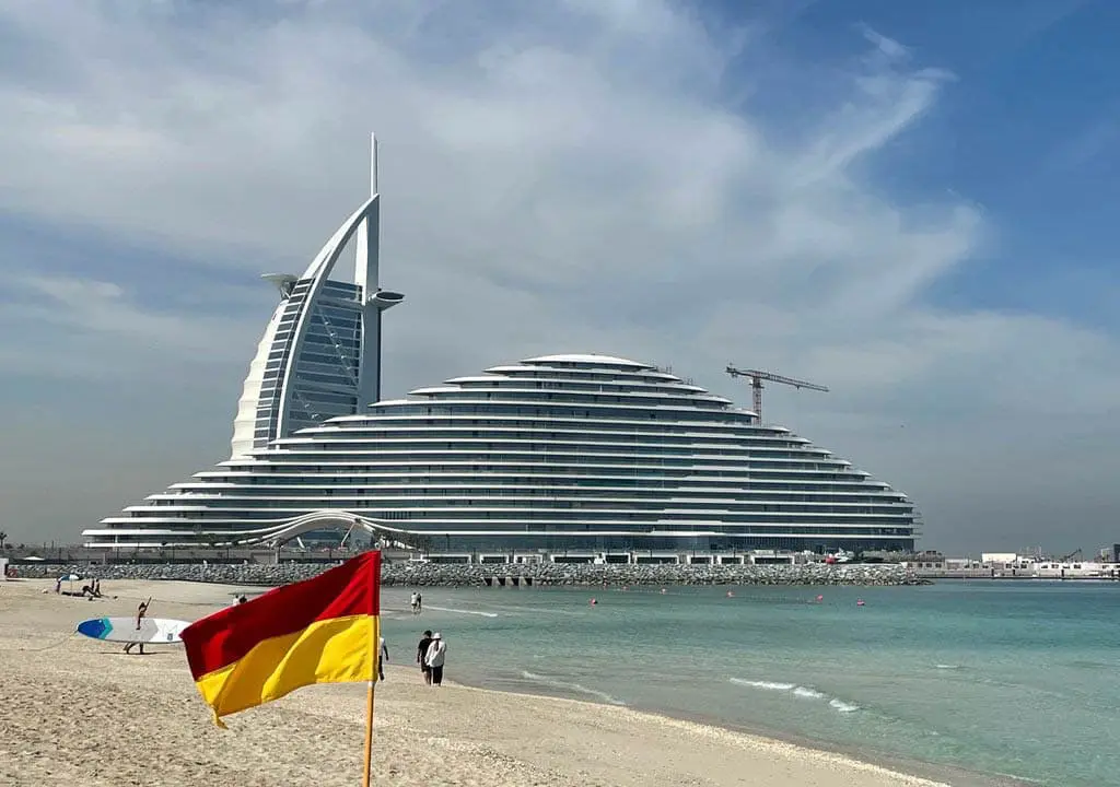 Пляж Jumeira Public Beach