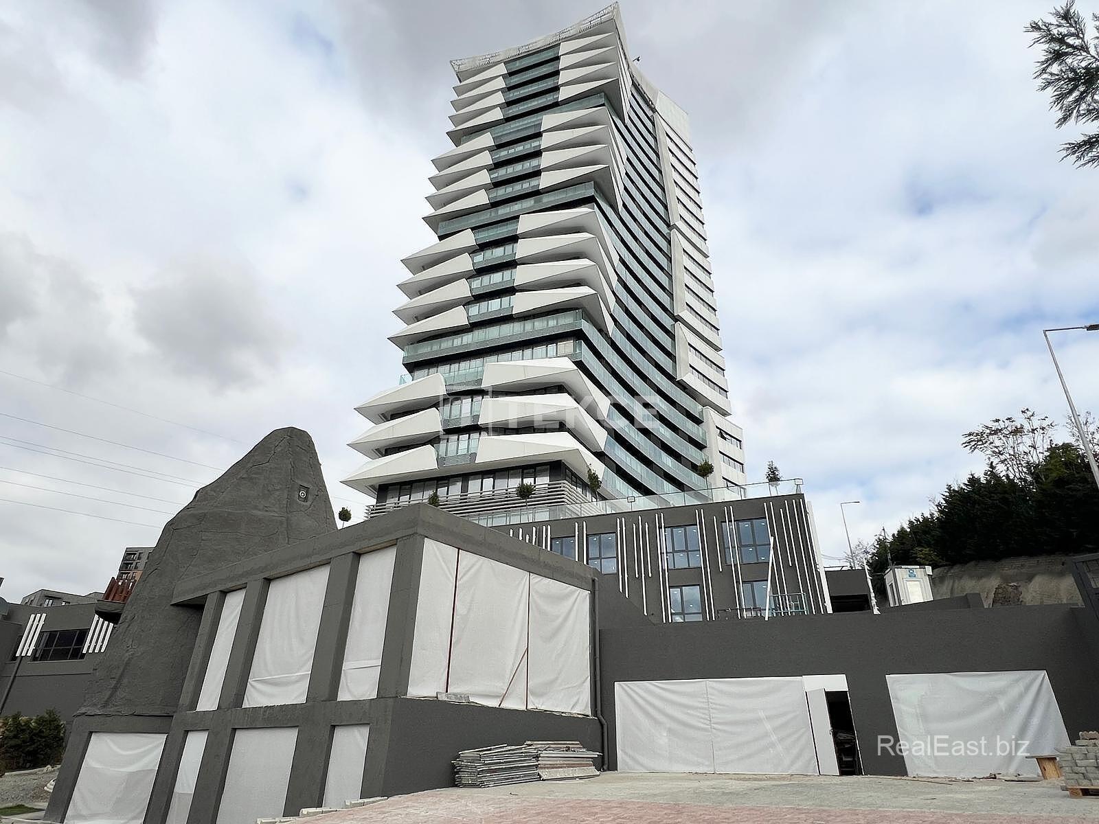 Modern Apartments Near the Metro in Istanbul