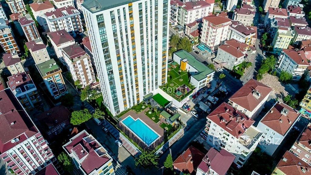 Spacious 6+1 Apartment with Stunning Sea Views in Maltepe, Istanbul