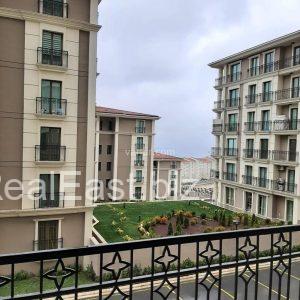 Charming Sea View Apartment in Istanbul's Beylikdüzü