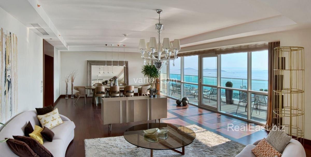 Luxury Apartment in Prestigious Kadikoy