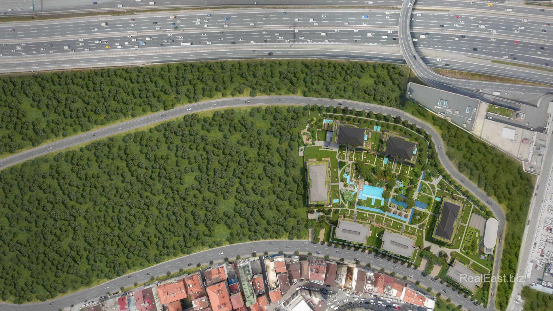 Spacious Three-Bedroom Apartment in Prestigious Sarıyer
