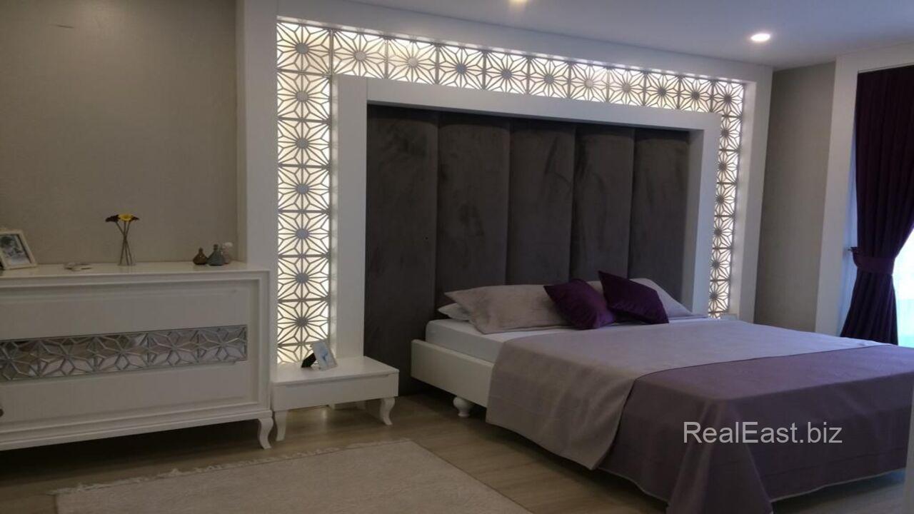 Spacious 7+1 Apartment in Beylikdüzü, Istanbul