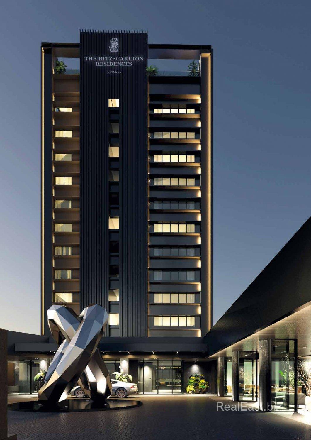 Luxurious Four-Bedroom Apartment in Istanbul