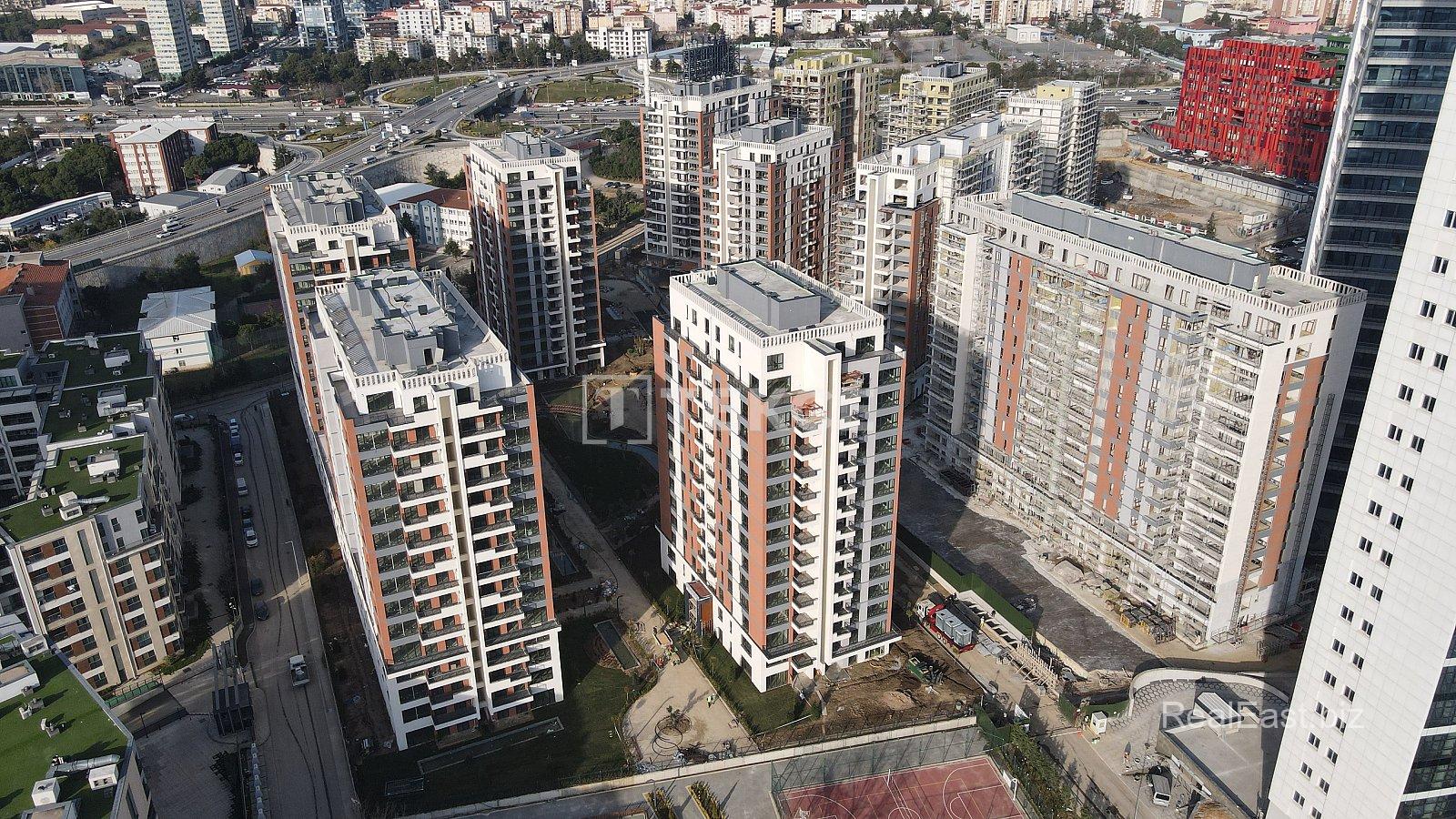 Spacious 3+1 Apartments in Kartal, Istanbul