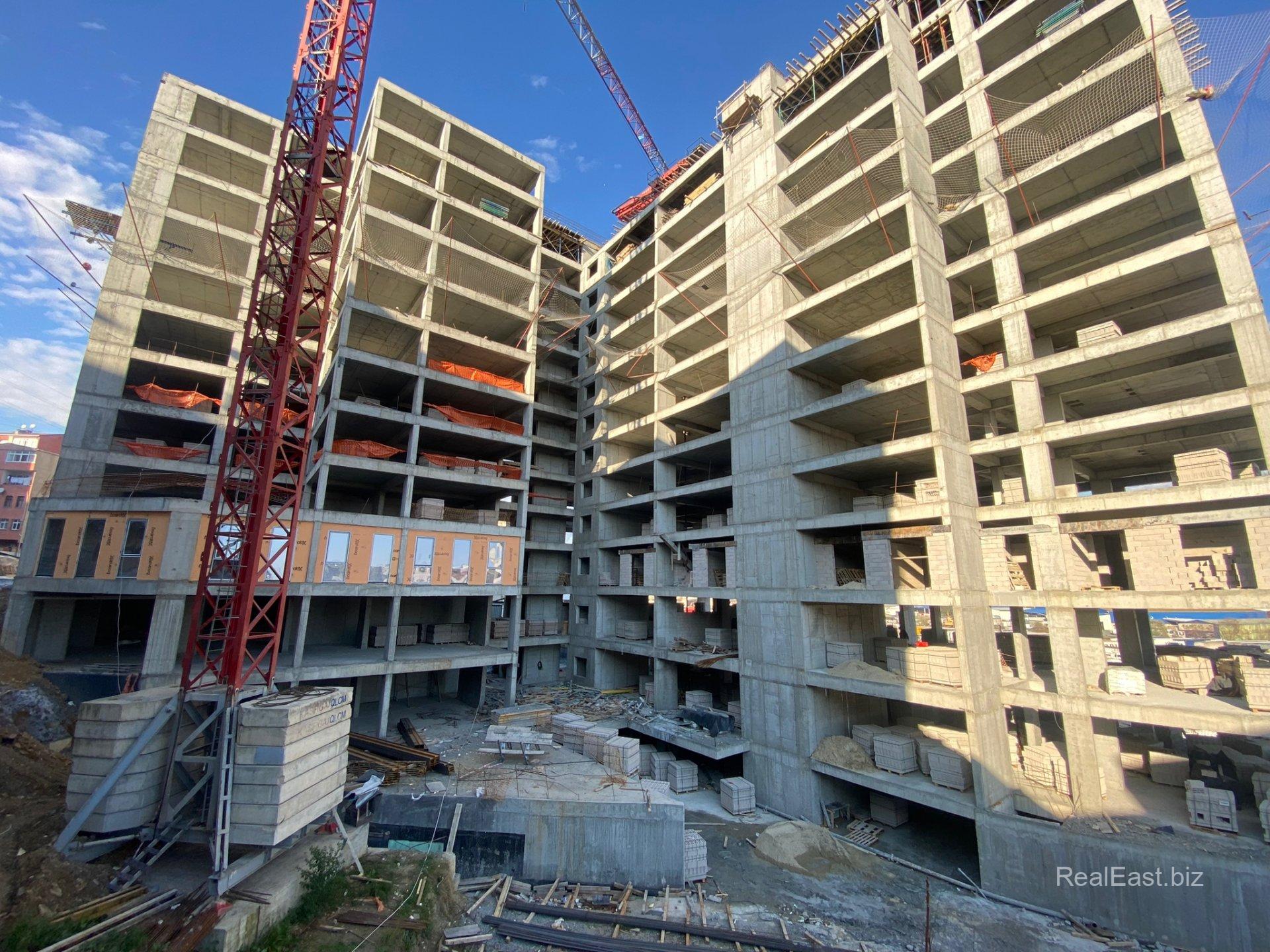 Modern Apartment in Developing Küçükçekmece, Istanbul