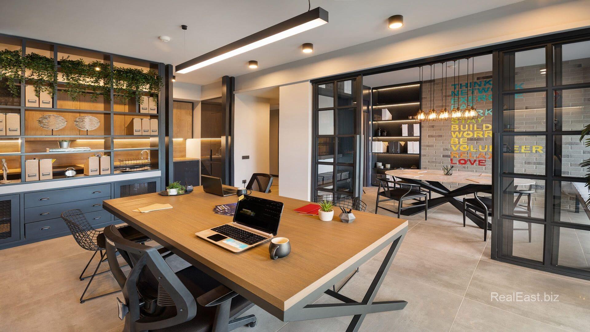 Modern Apartment in Vibrant Ataşehir, Istanbul