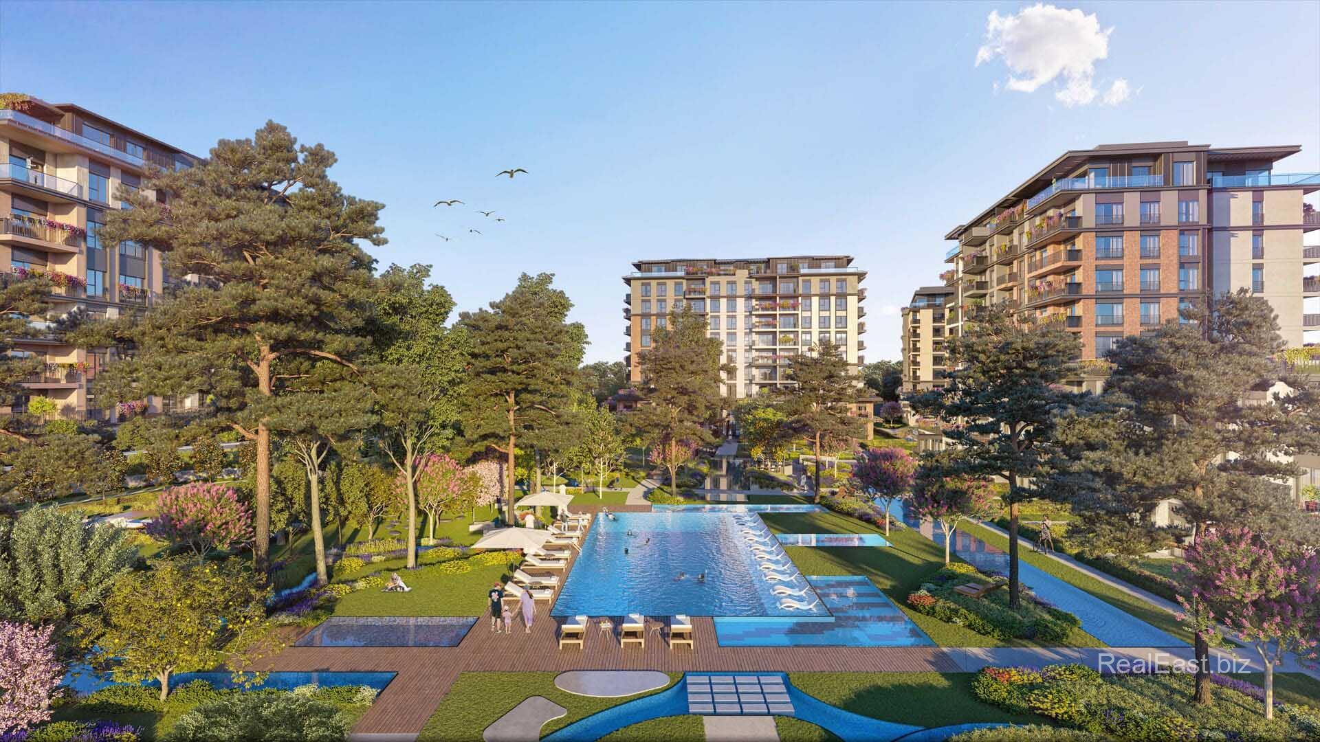 Spacious Family Apartment in Prestigious Sarıyer District
