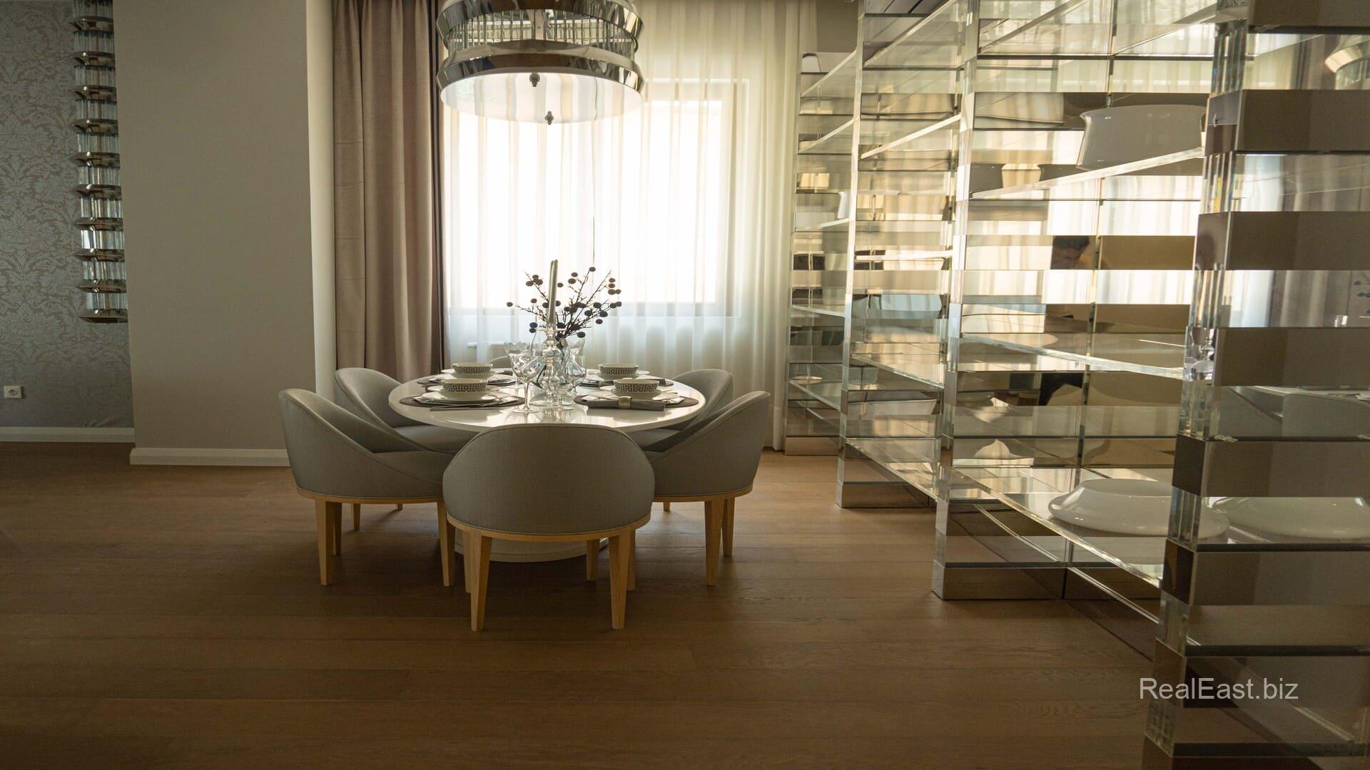 Modern Apartment in Vibrant Başakşehir, Istanbul