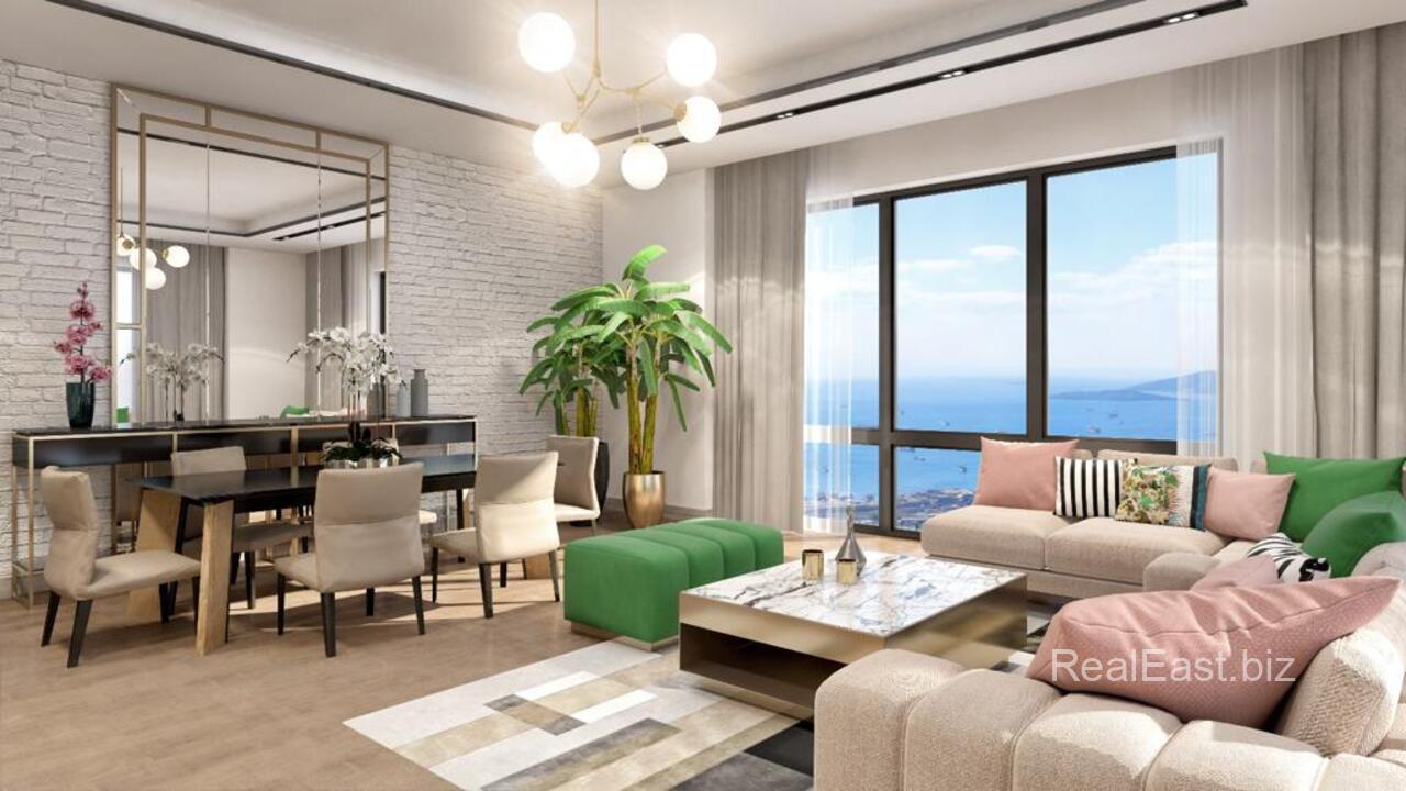 Spacious Family Apartment in Istanbul's Vibrant Marmara Region