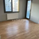 Canlı Kadıköy’de Şık Daire (İlan No: 6892)