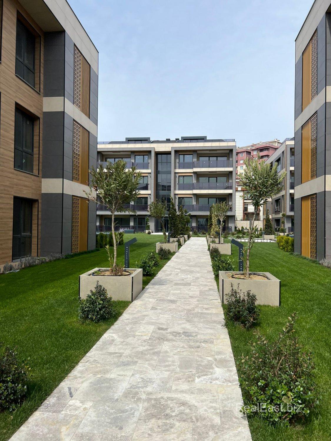Spacious 4+1 Apartment with Stunning Views in Istanbul