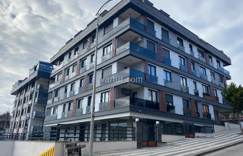 Modern Duplex Apartment in the Heart of Üsküdar