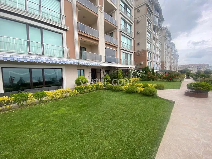 Stunning 3+1 Apartment in Buyukcekmece