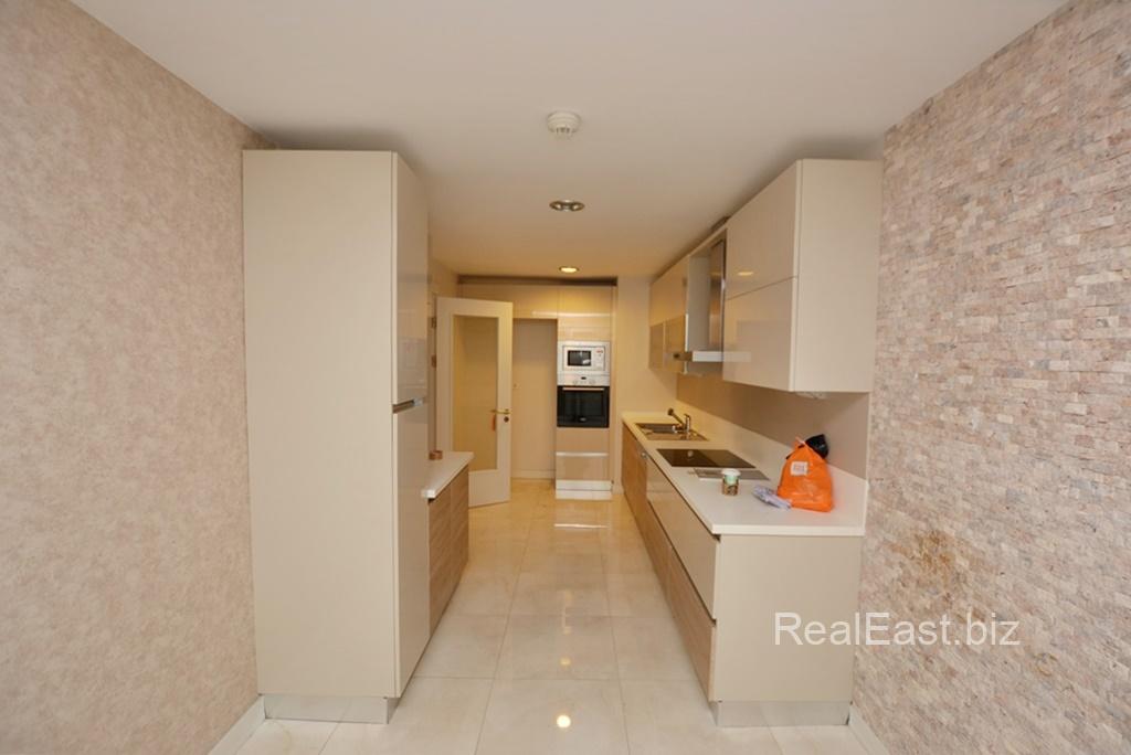 Spacious 4+1 Apartment in the Heart of Istanbul