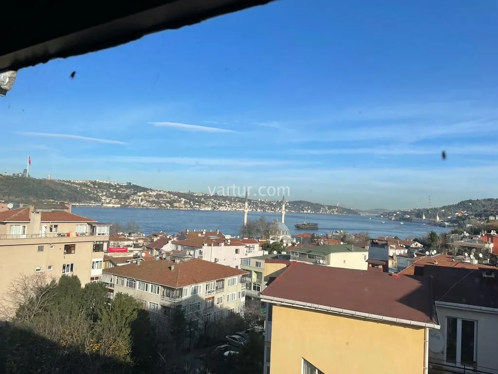 Charming 3+1 Apartment with Bosphorus Views in Beylerbeyi
