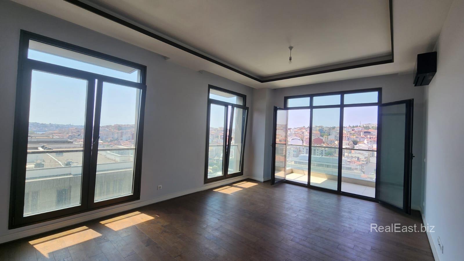 Stunning 2+1 Apartment in the Heart of Istanbul