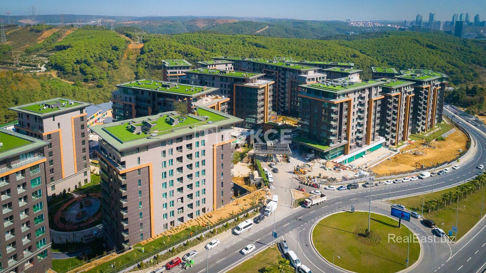 Spacious Apartments with Scenic Views in Kağıthane