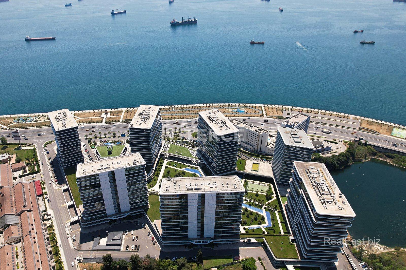 Stunning Coastal Apartments in Istanbul's Zeytinburnu