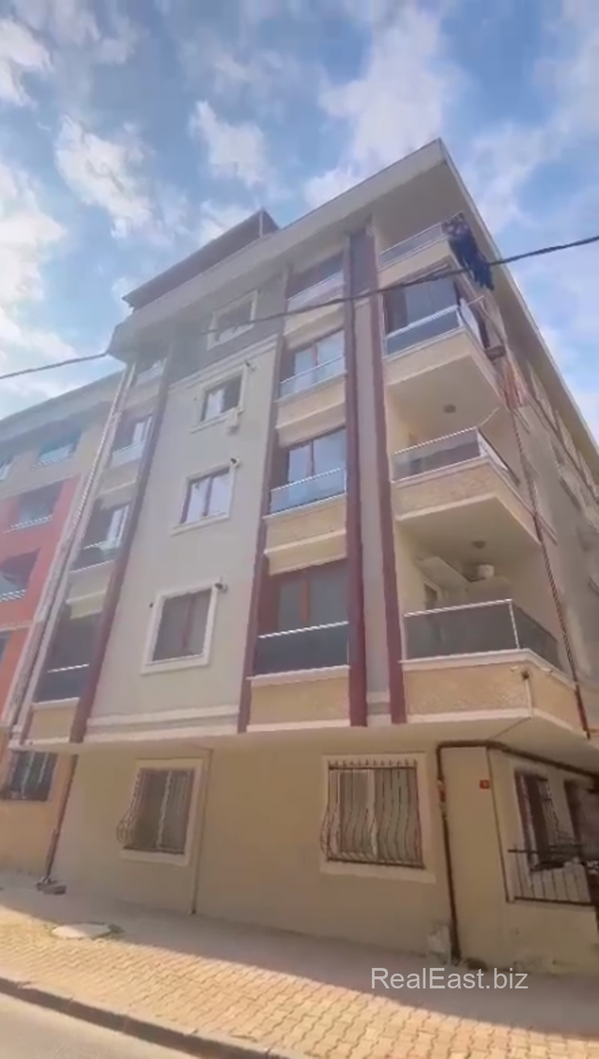 Charming 2+1 Apartment in Vibrant Istanbul