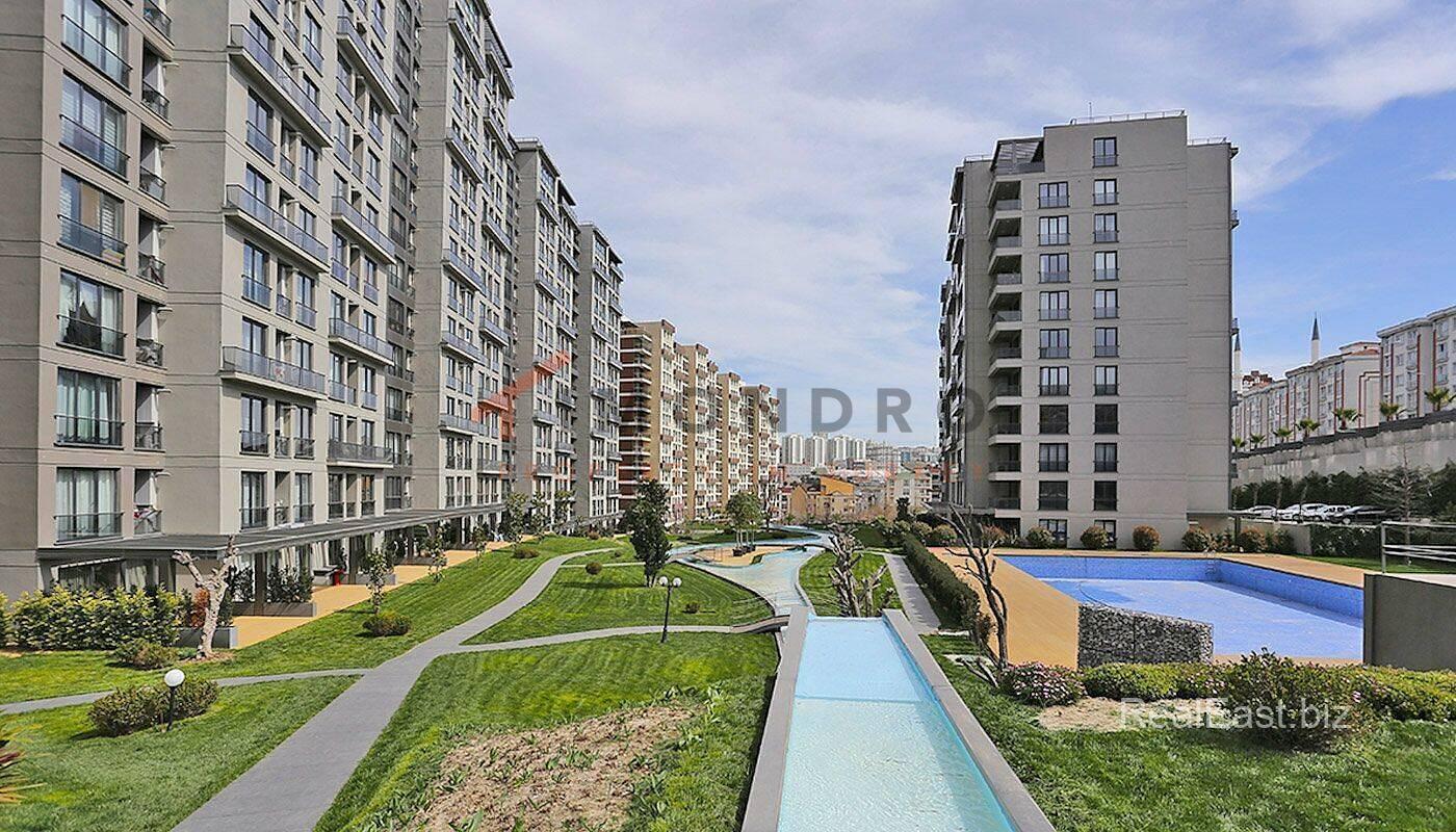 Modern Apartment in Vibrant Esenyurt, Istanbul