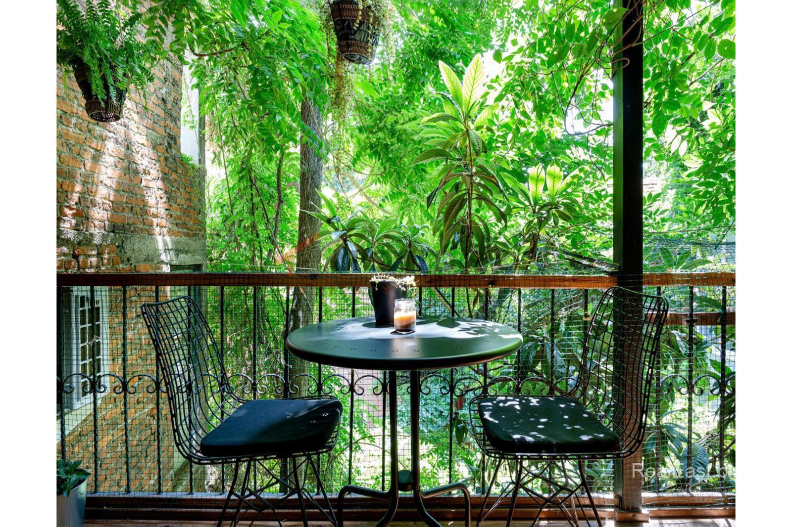 Charming Apartment for Sale in the Heart of Beyoglu
