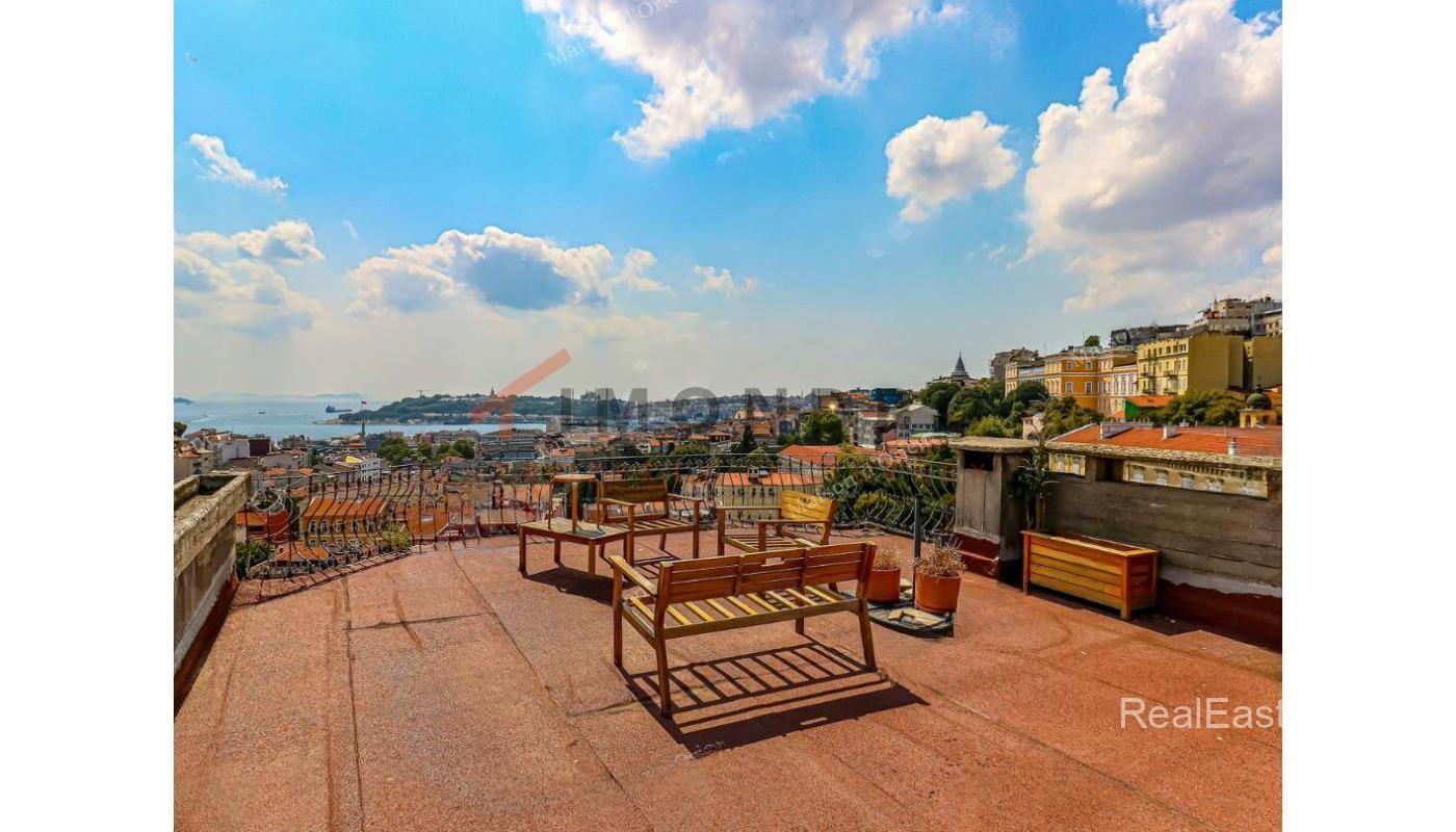 Charming Apartment in the Heart of Beyoglu, Istanbul